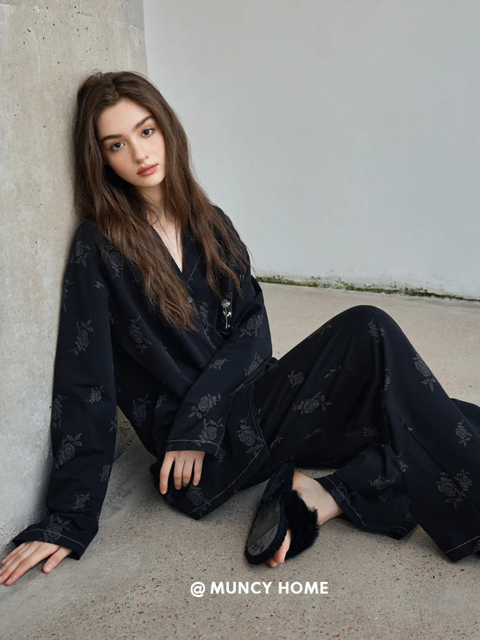 Black Rose Vintage Pajama Set