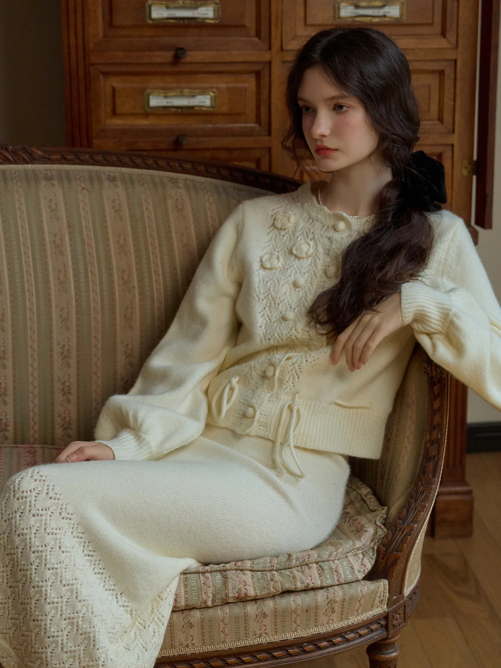 Rosette Bloom Knit Cardigan