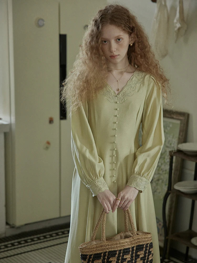 Vintage-Inspired Embroidered Buttoned Dress