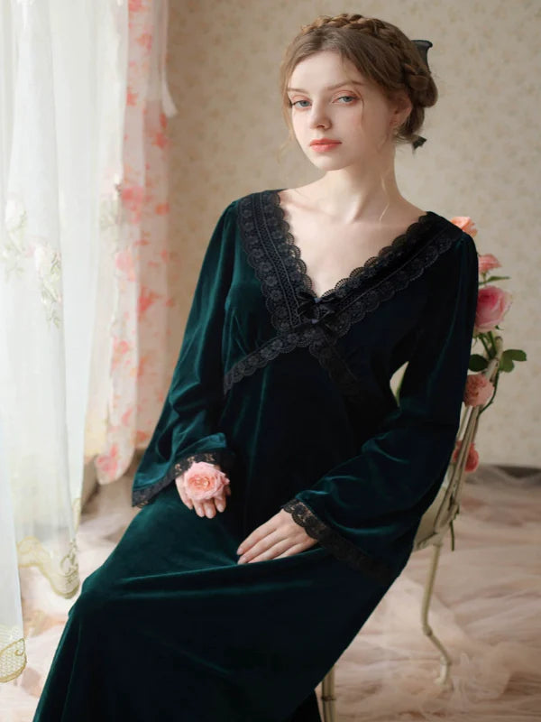 Green Black Velvet under the Starlight Nightgown