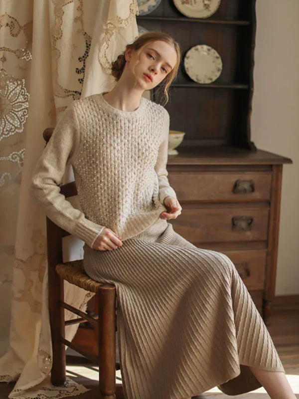 Simple Beige Pleated Wool Skirt
