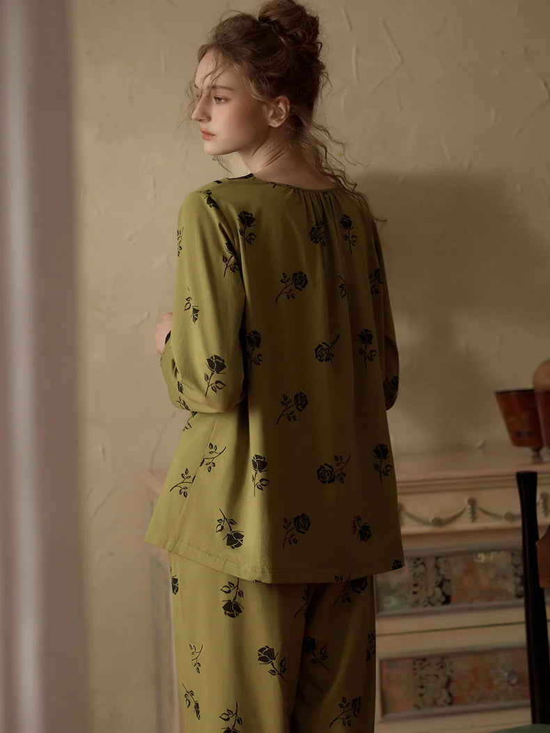 Vintage Rose Lace Trim Pajama Set