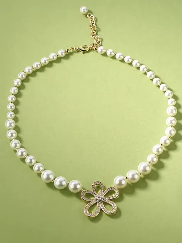 Cubic Flower Pearl Neckless
