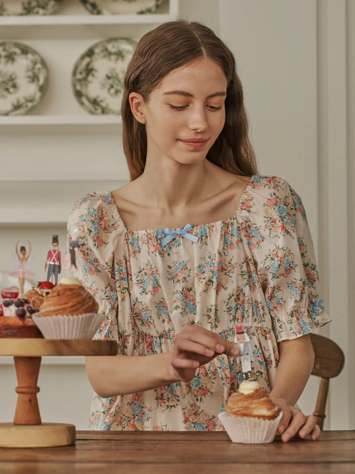 Claire’s Blooming Rose Nightwear