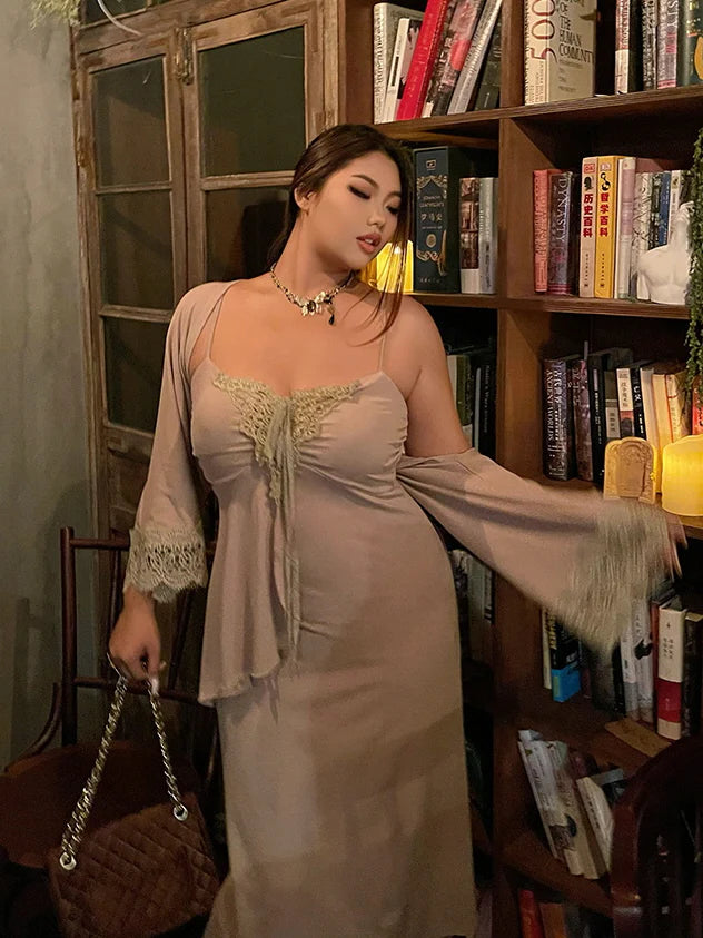 Curvy Fairytale Lace Trim Dress