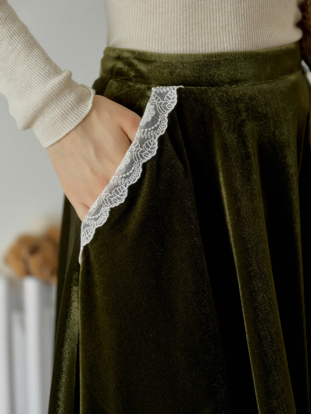 Elegant Green Velvet Flared Skirt