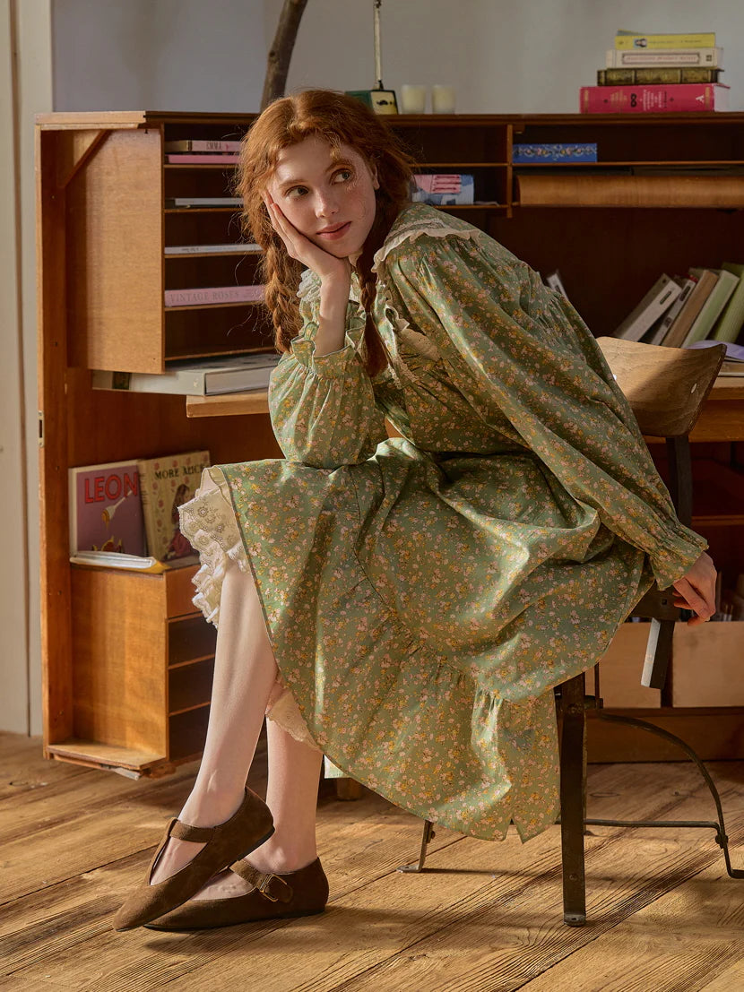 Vintage Floral Cottagecore Nightgown