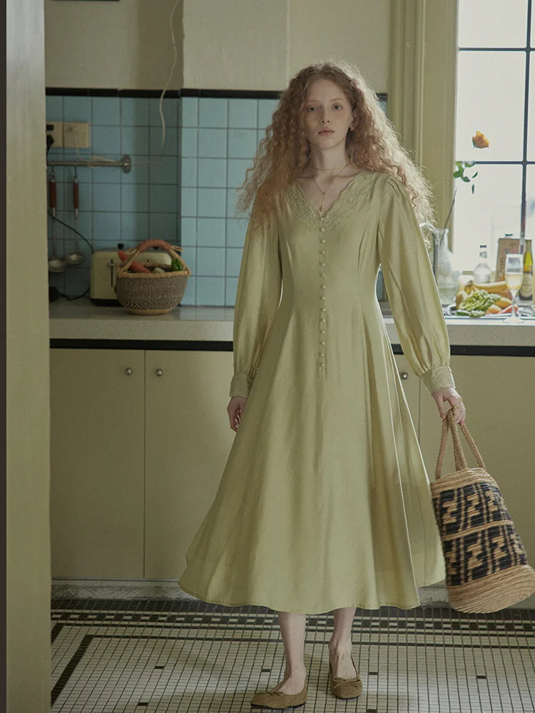 Vintage-Inspired Embroidered Buttoned Dress