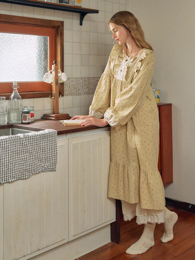 Vintage Cottage Bloom Nightgown