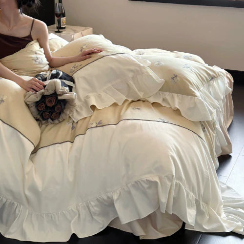 Sunlit Blossom Haven Bedding Set