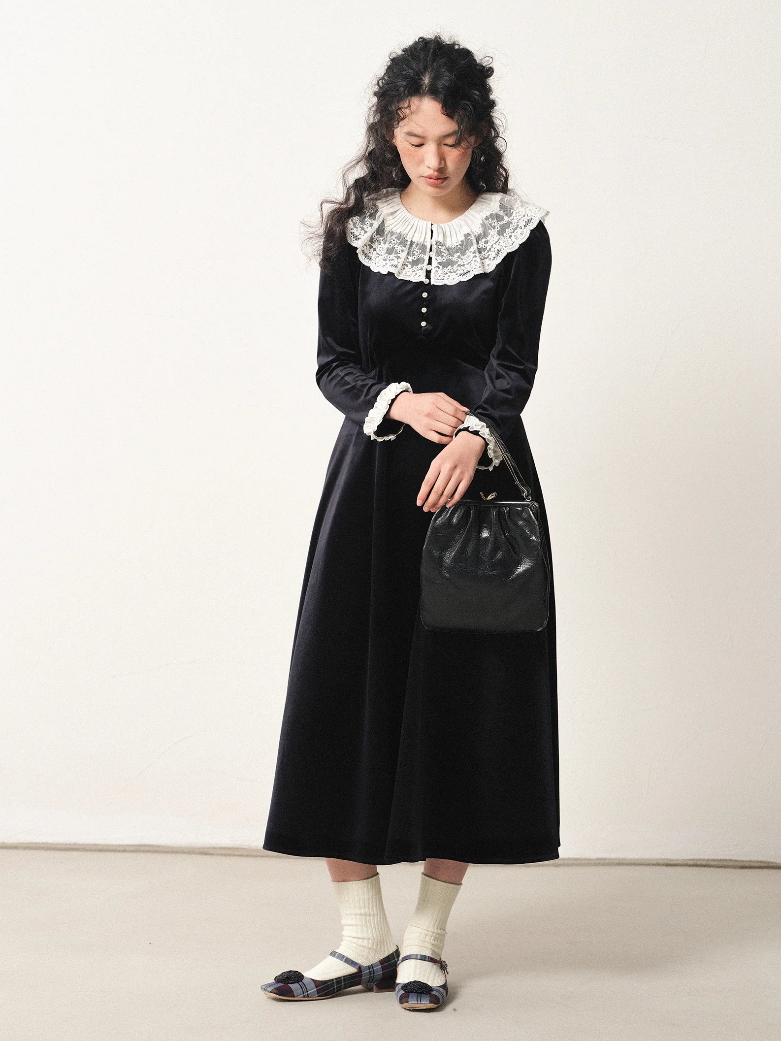 Vintage Velvet Lace Collar Dress