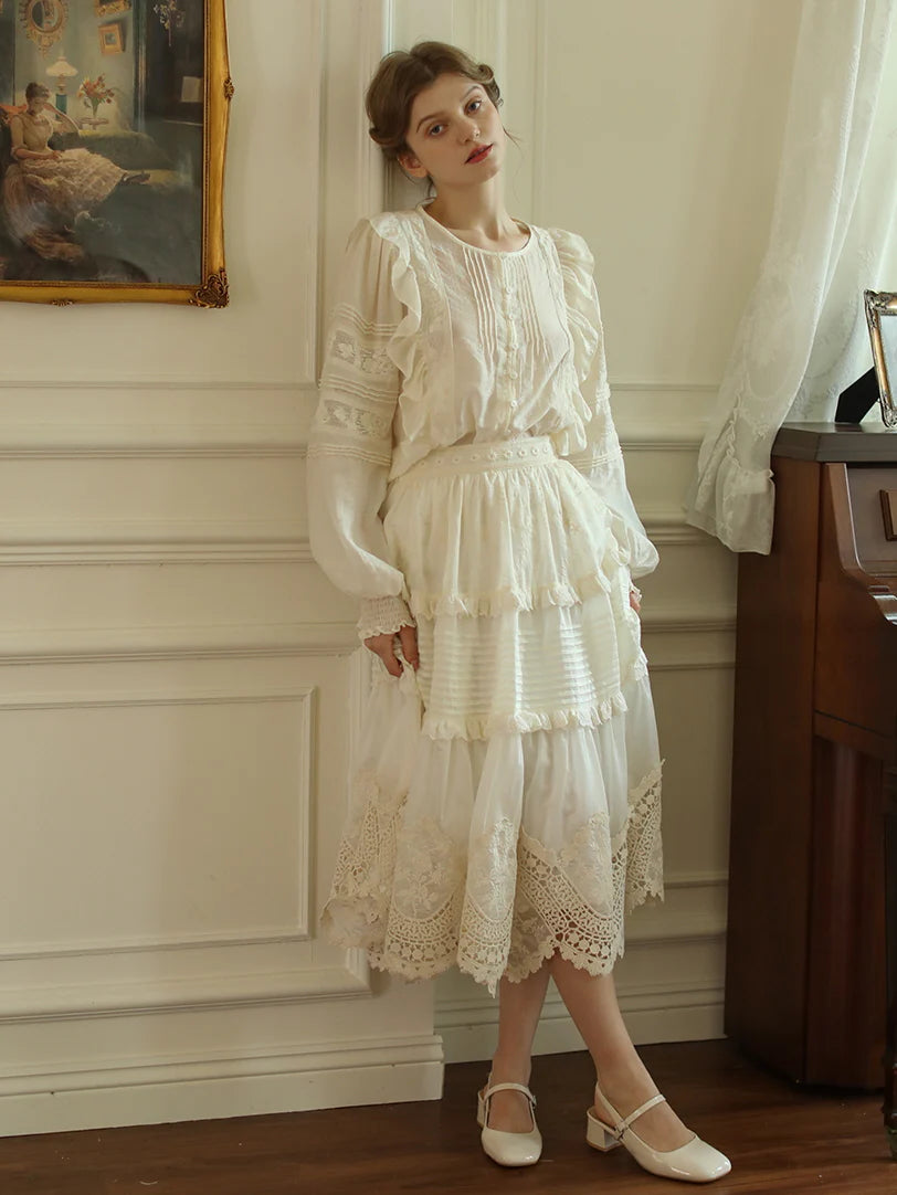 Lucy's Vintage Lace Elegance Skirt