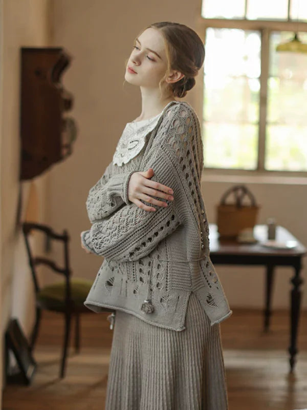 Graceful Lace Collar Brown-Gray Knitwear