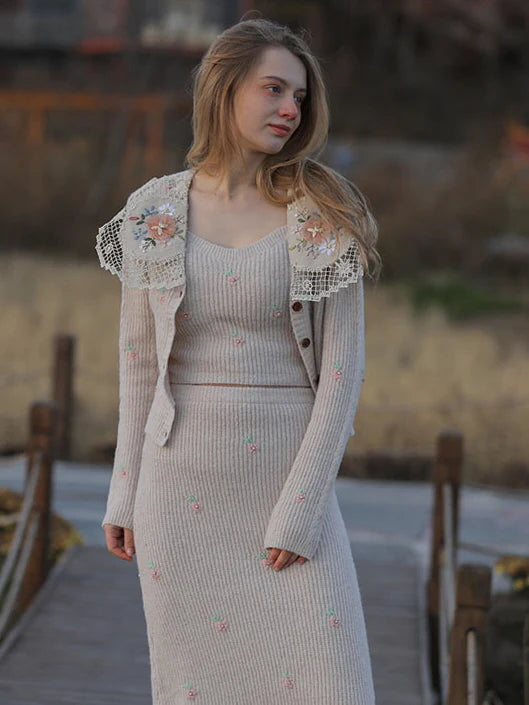 Vintage Bloom Embroidered Knit Cardigan