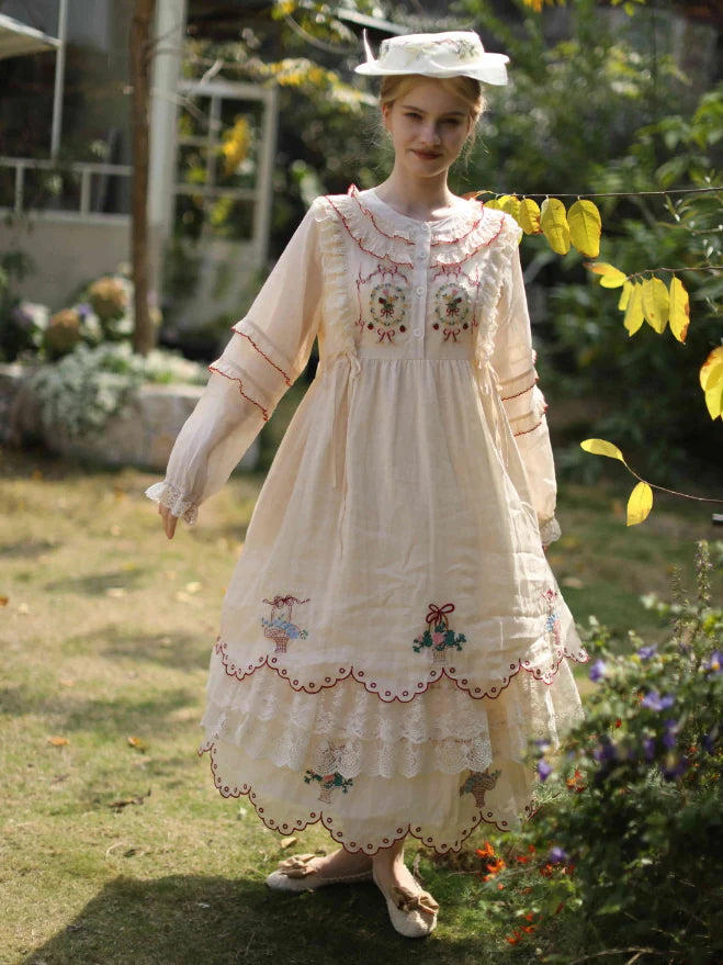 Embroidered Basket Hem Skirt