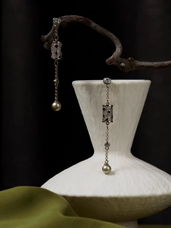 Fantastic Jungle Vintage Earrings