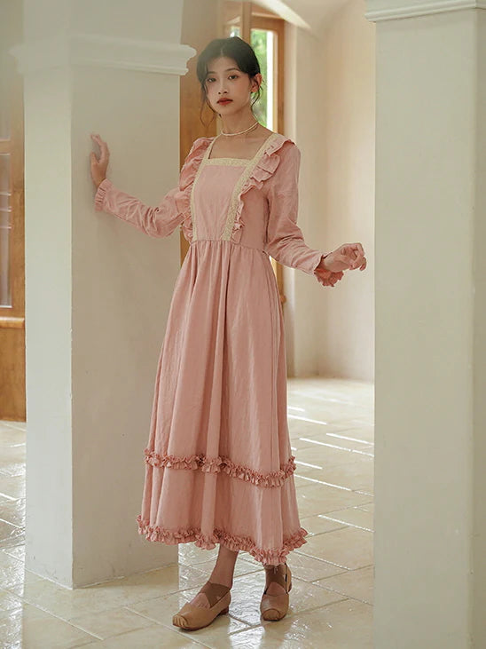 Lily's Romantic Retro Pink Dress