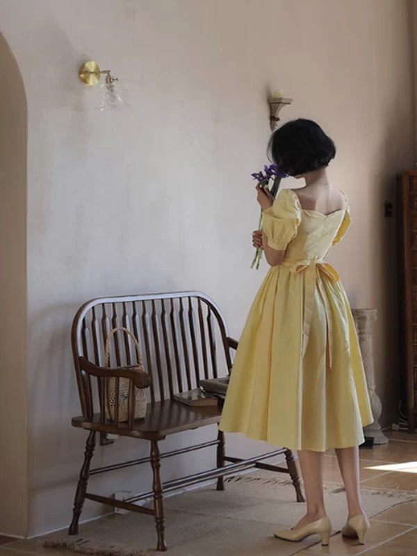 Vintage Elegance Midi Dress