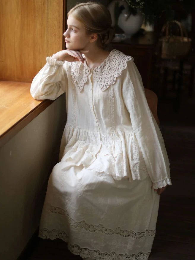 Lace Collar Peplum Blouse