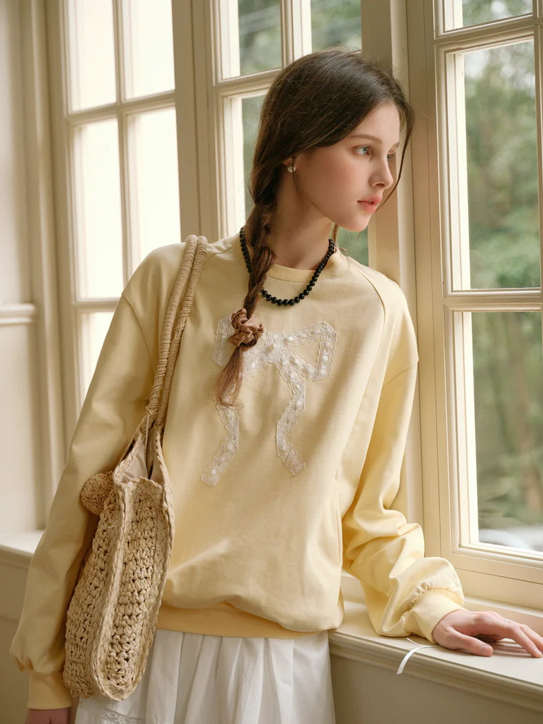 Vintage Lace Ribbon Sweatshirt