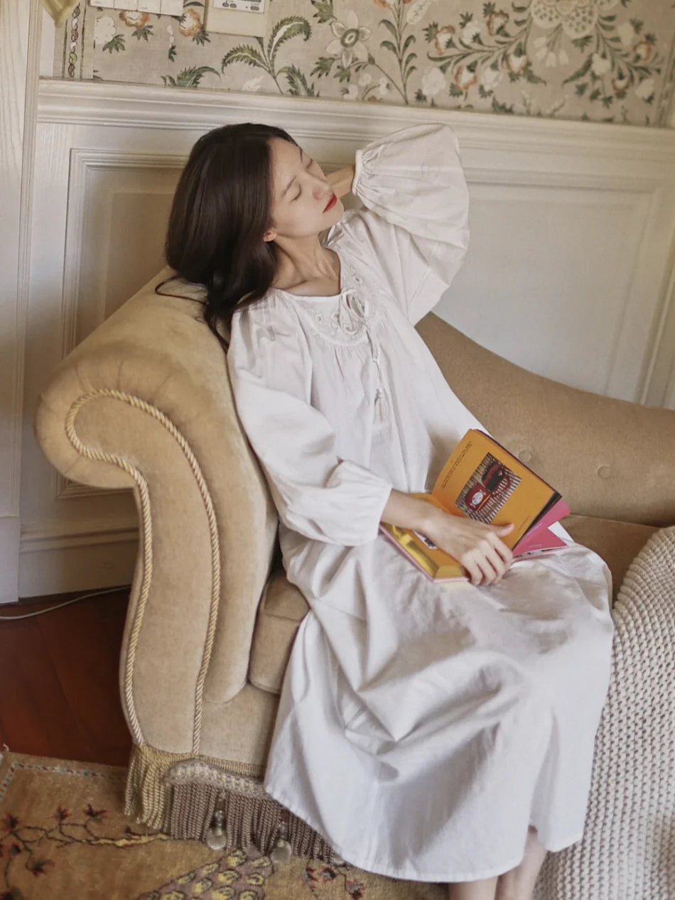 Blossom Embroidery White Cotton Nightgown