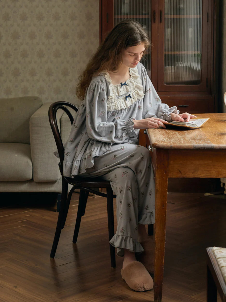 Fleece Rosebud Pajama Set