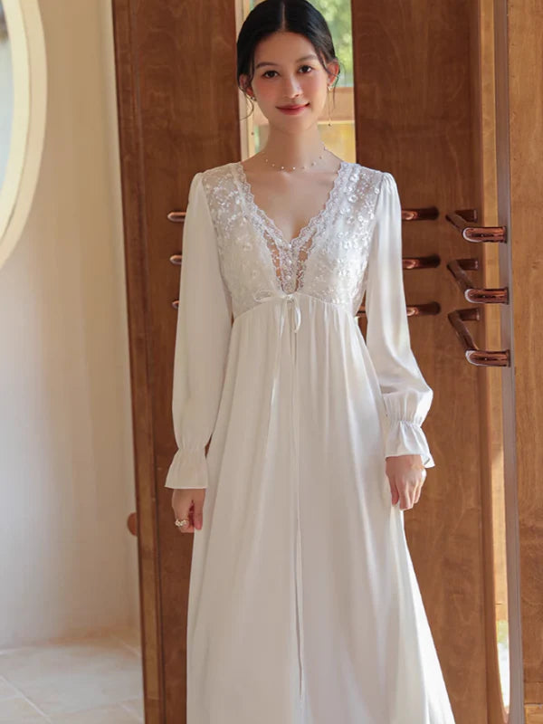 Luna's Grace White Nightgown Set