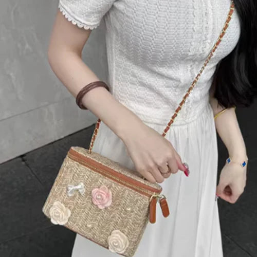 Flower Straw Woven Square Chain Bag