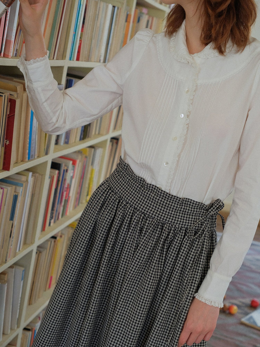 Vintage White Ruffle Collar Blouse