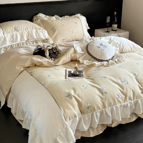 Sunlit Blossom Haven Bedding Set