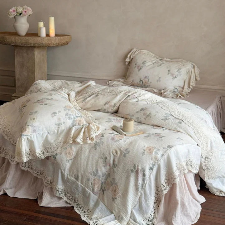 Vintage Rose Lace Trim Bedding Set