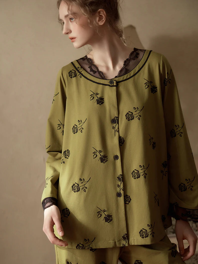 Vintage Rose Lace Trim Pajama Set