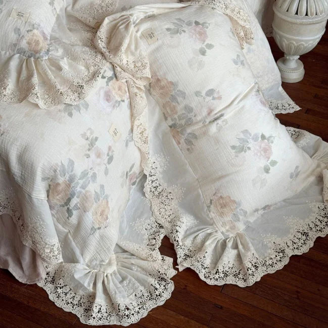 Vintage Rose Lace Trim Bedding Set