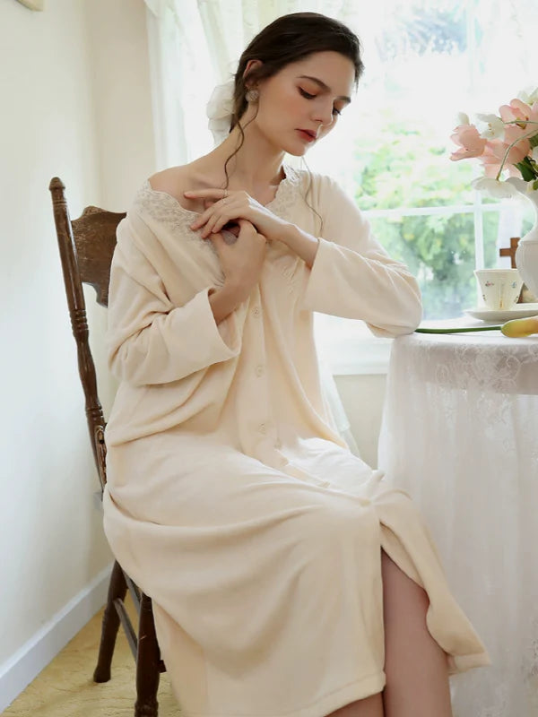 Floral Cream Elegance Nightgown